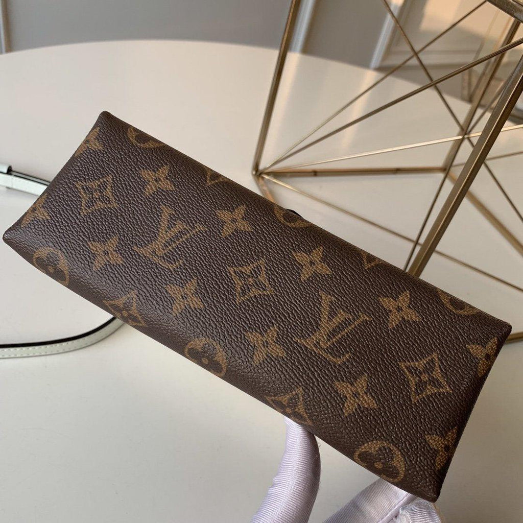 Louis Vuitton Locky BB Bag