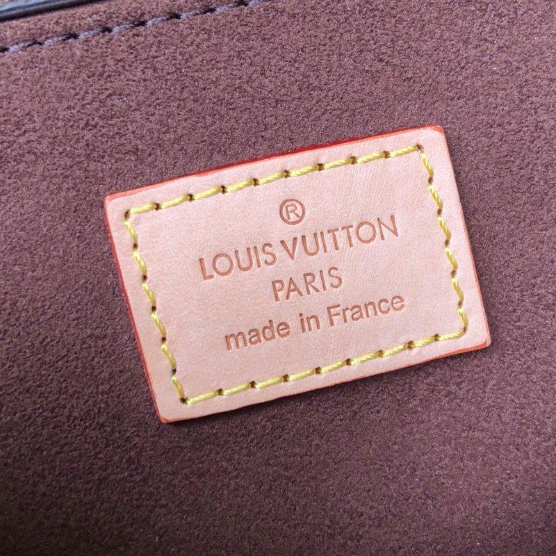 Louis Vuitton Pochette Métis