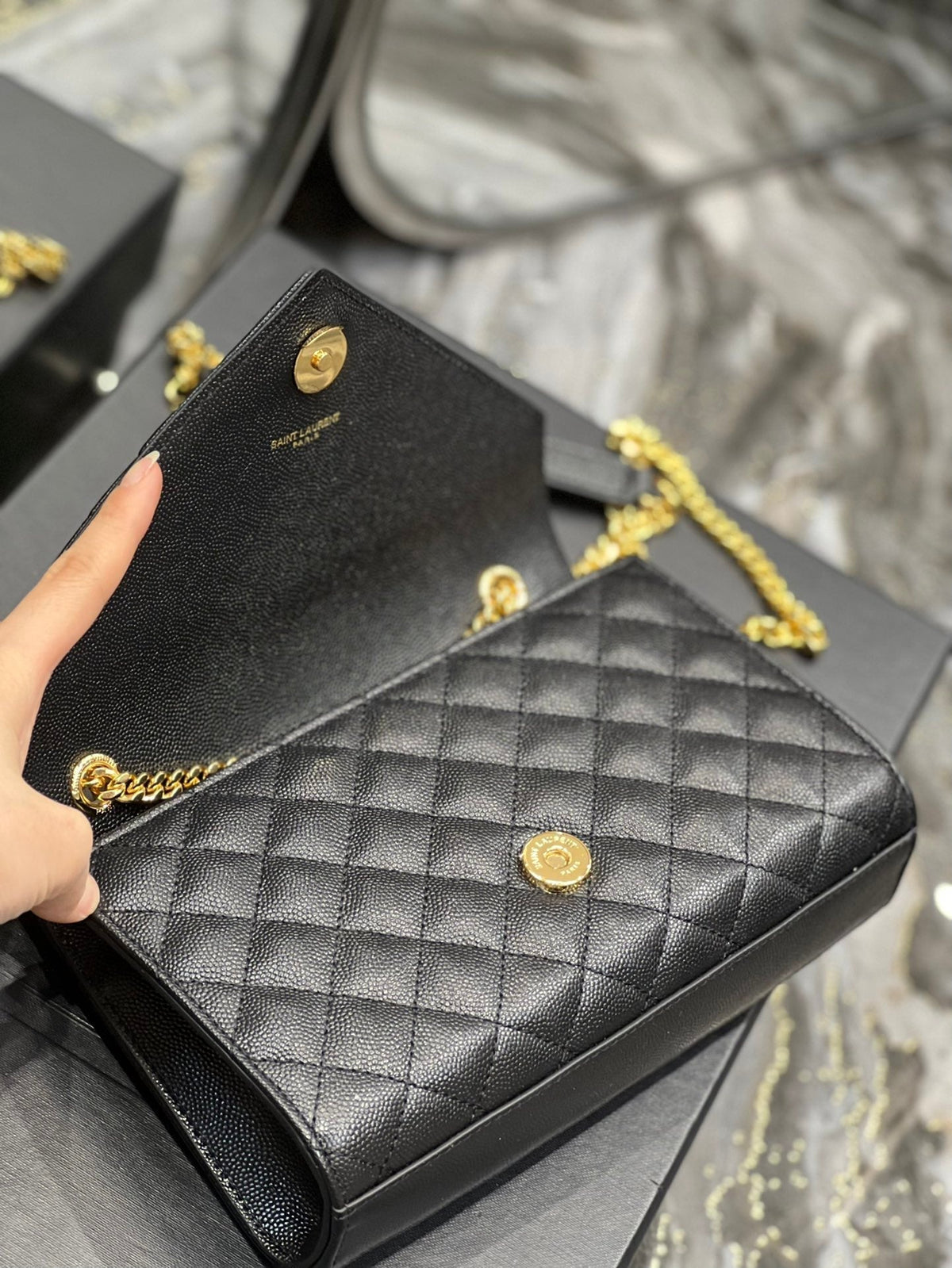 YSL Envelope Bag 21cm 526286 03 - Black