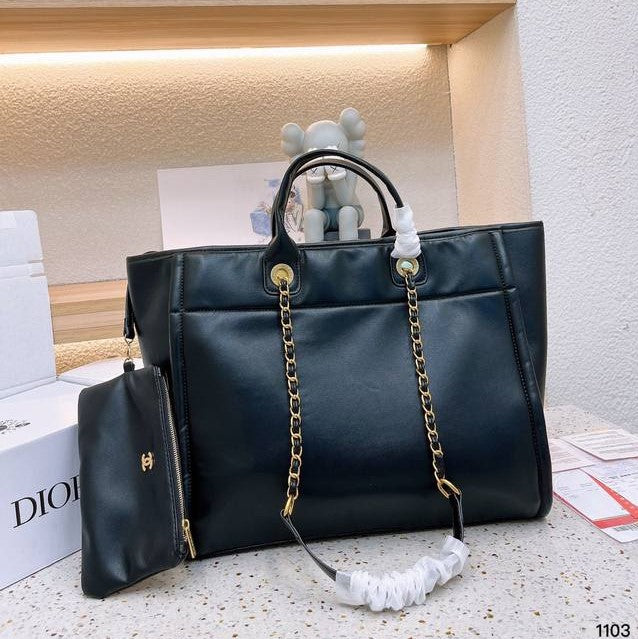 Chanel Deauville Em Couro Preta Italiana Bag - Black
