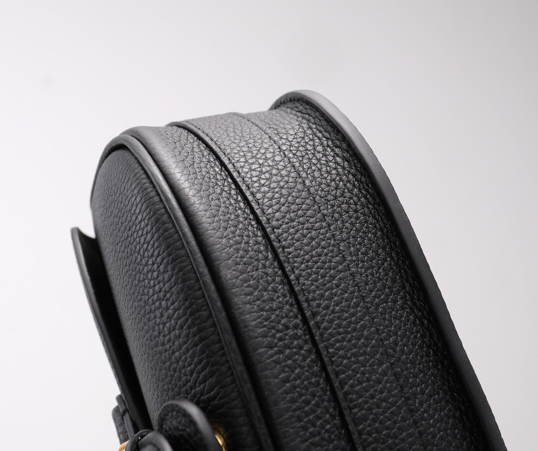 Dior Medium Bobby Bag Black M9319