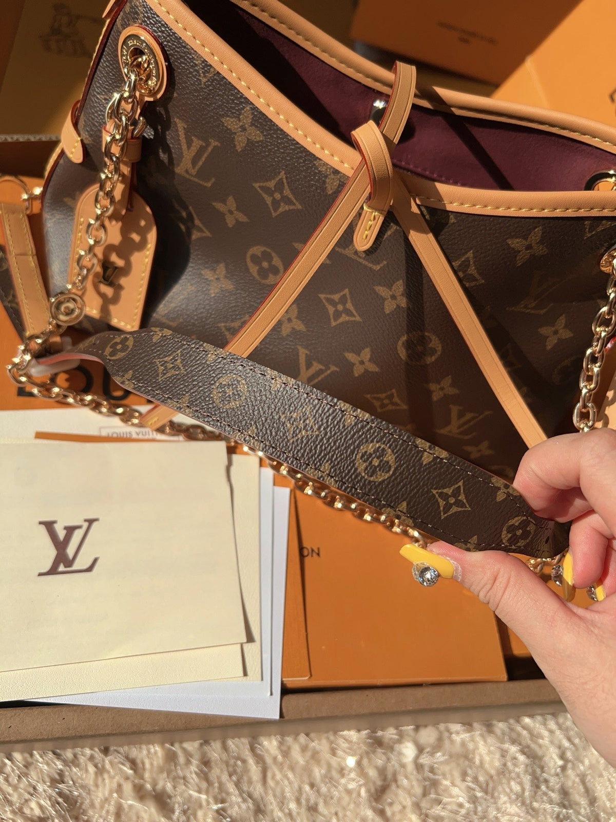 LV Pochette Metis Monogram Canvas Crossbody Bag with Chain Strap