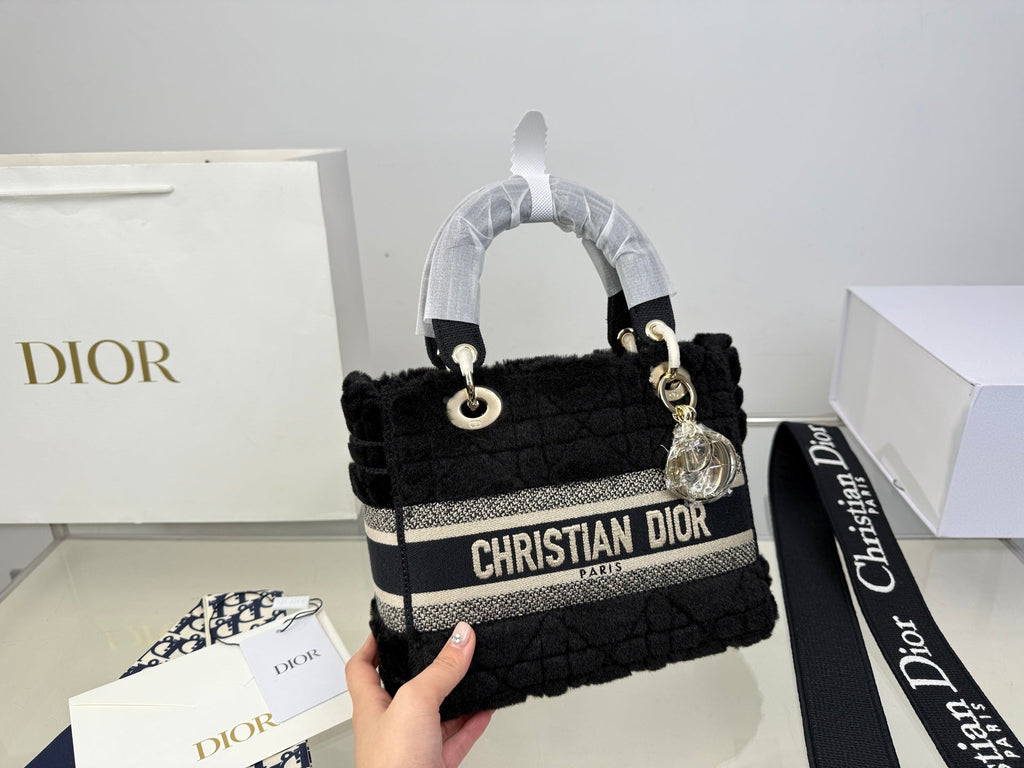 Serenityll 181941 Bags