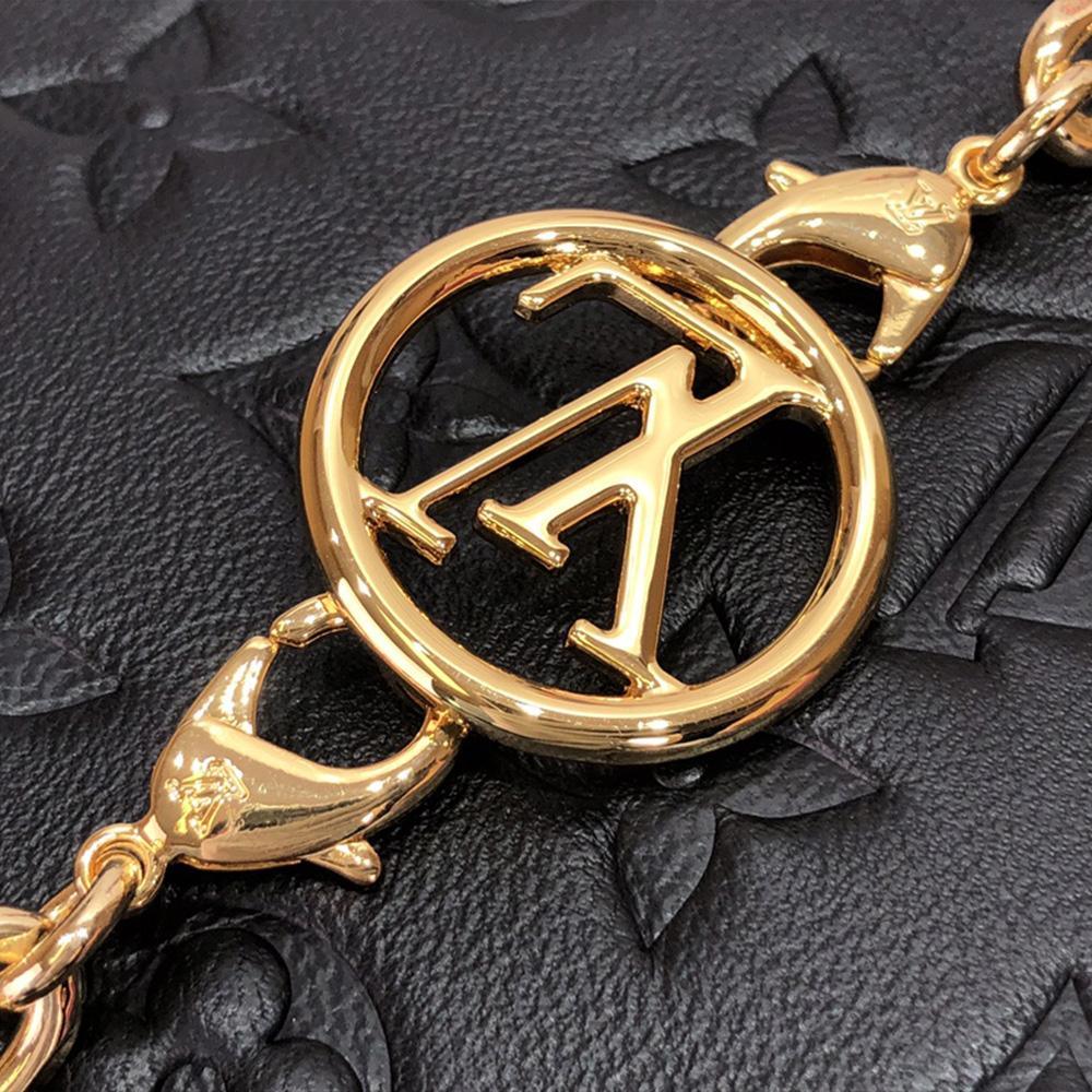 Louis Vuitton Pochette Coussin