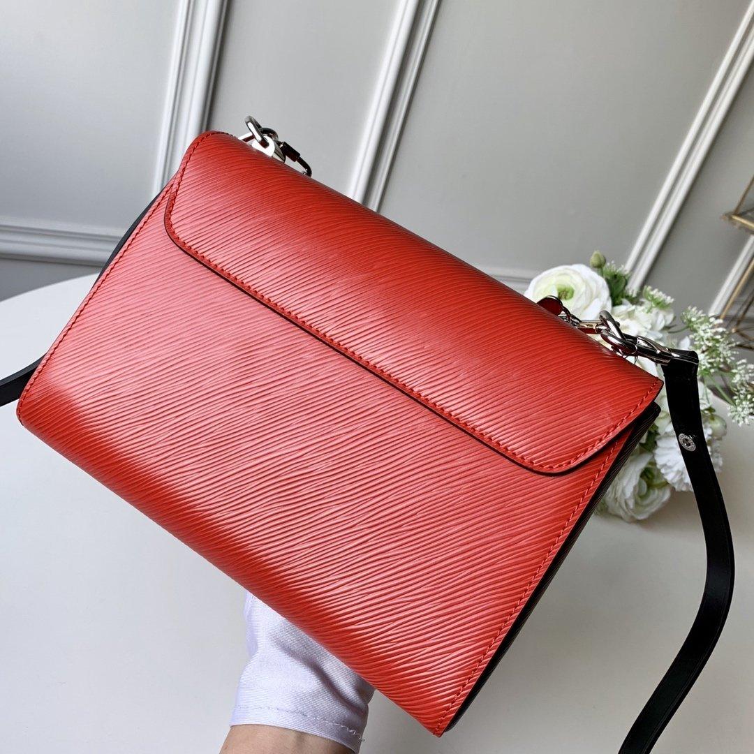 Louis Vuitton Twist MM Handbag - Red