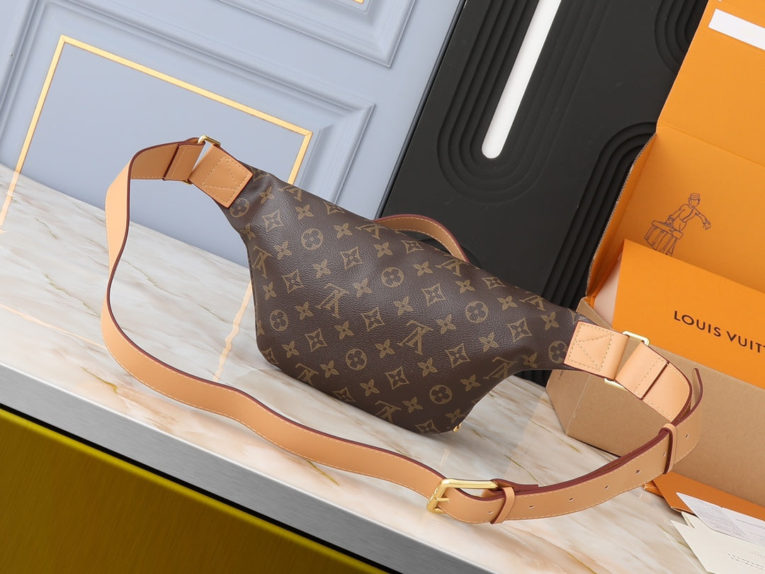 LV Rush Bumbag Monogram