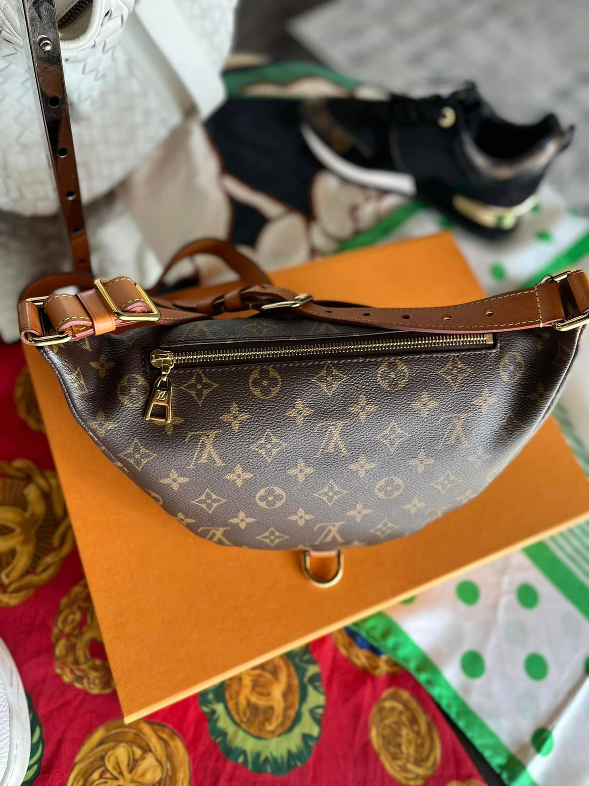 LV Rush Bumbag Monogram