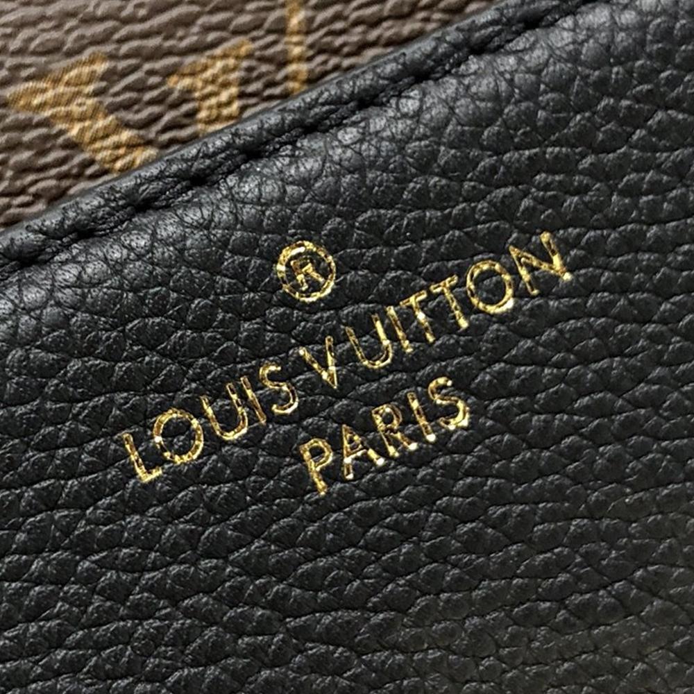 Louis Vuitton Victoire Handbag