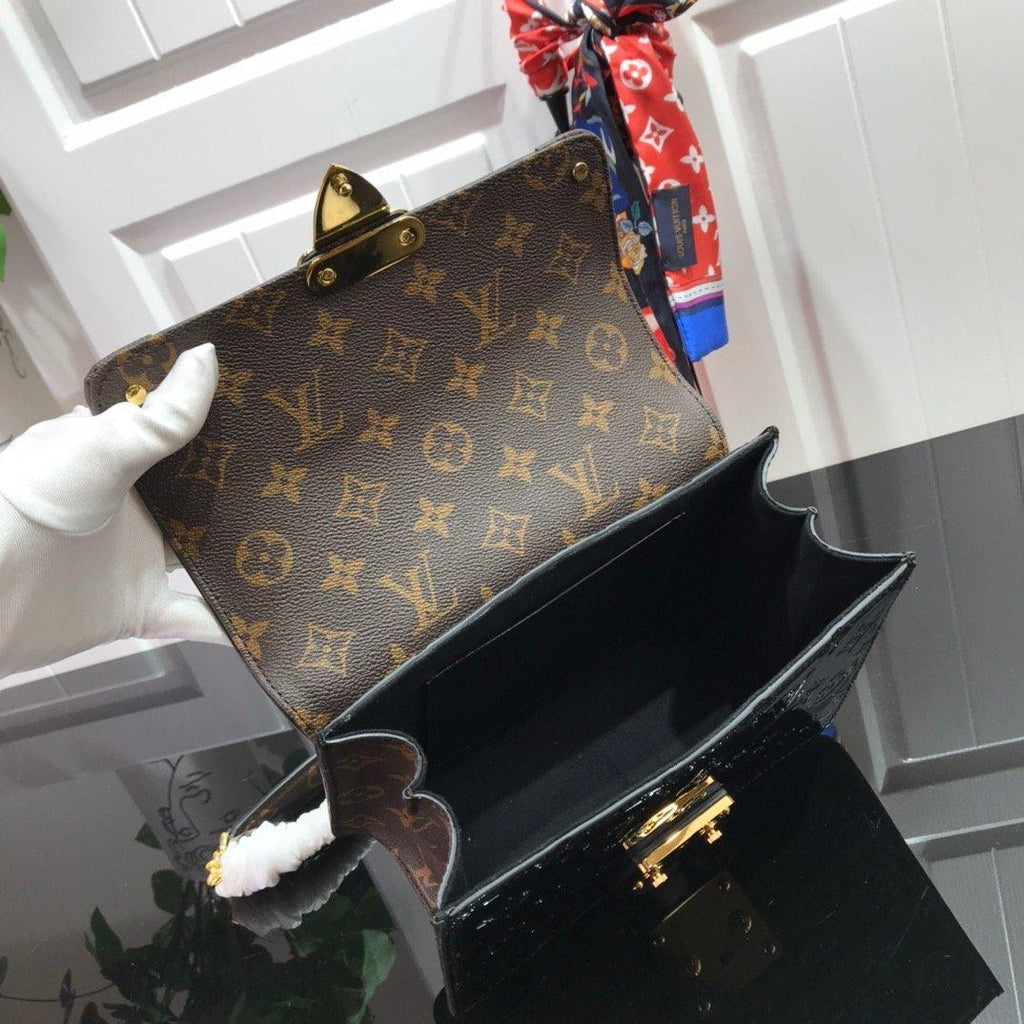 LV Wynwood Handbag