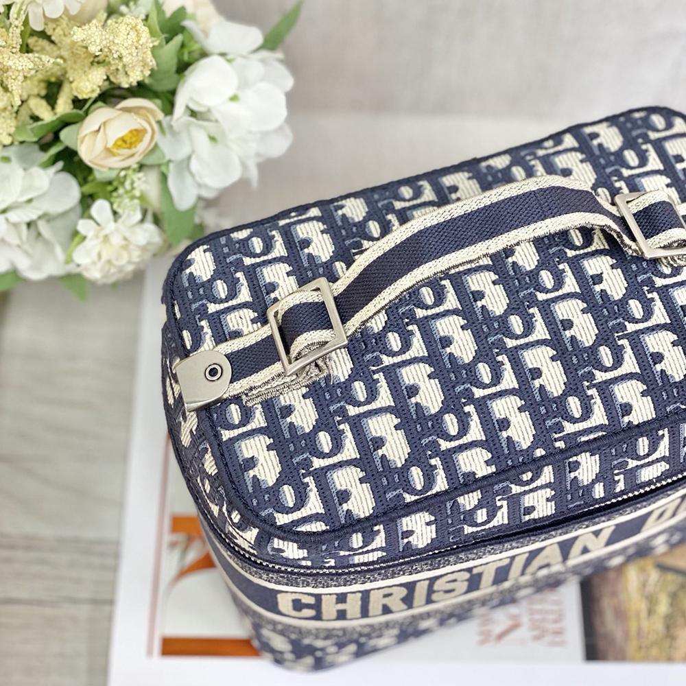 DiorTravel Vanity Case