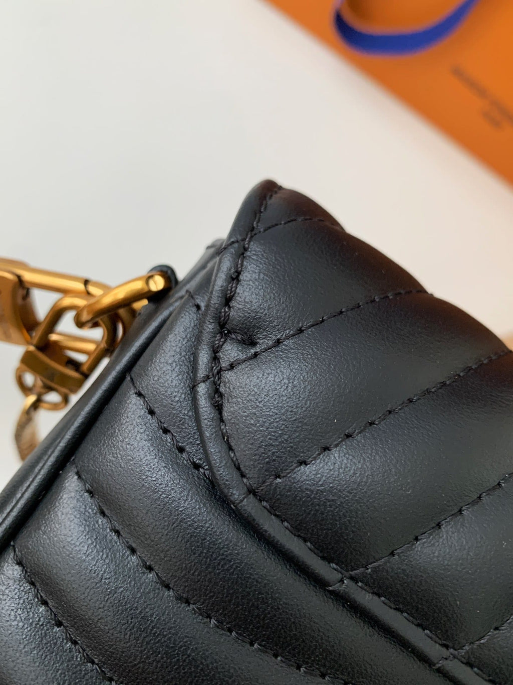 Louis Vuitton New Wave Multi-Pochette Handbag - Black