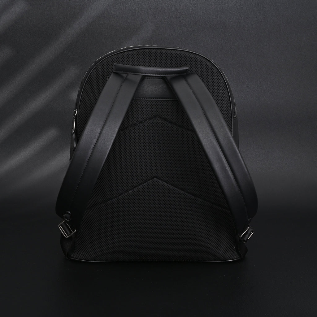 Coach West Backpack – Signature Canvas in Black/Grey - Black/Grey Monogram Pattern