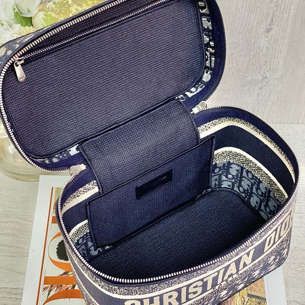 DiorTravel Vanity Case