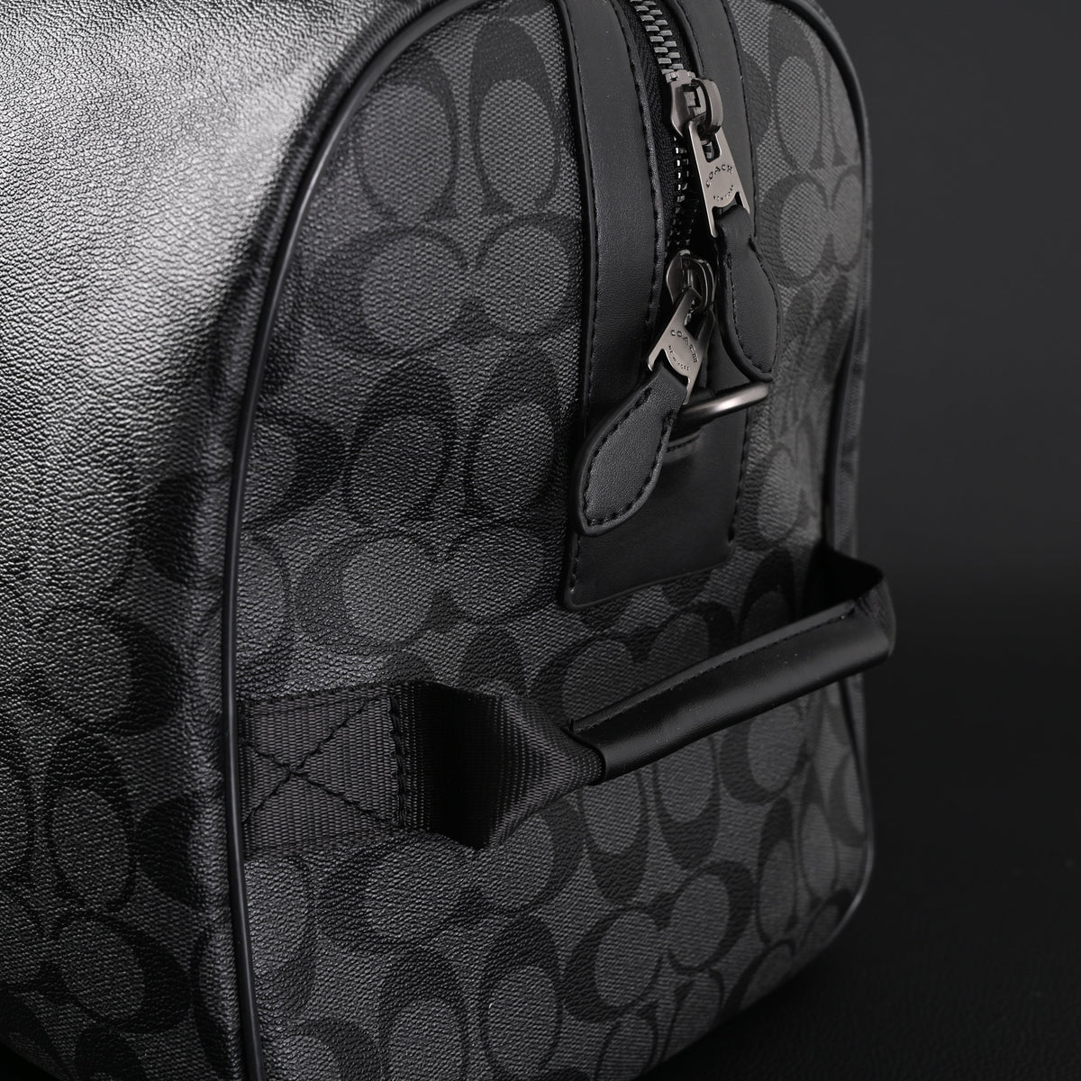 Louis Vuitton Keepall Bandoulière 50 – Damier Graphite Canvas Travel Bag - Grey/Black Checkered Pattern
