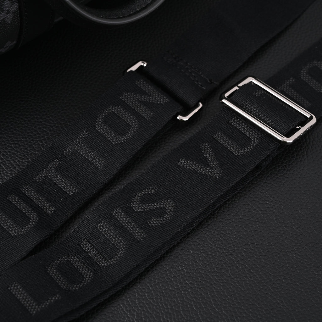 Louis Vuitton Keepall Bandoulière 50 – Monogram Eclipse Canvas Travel Bag