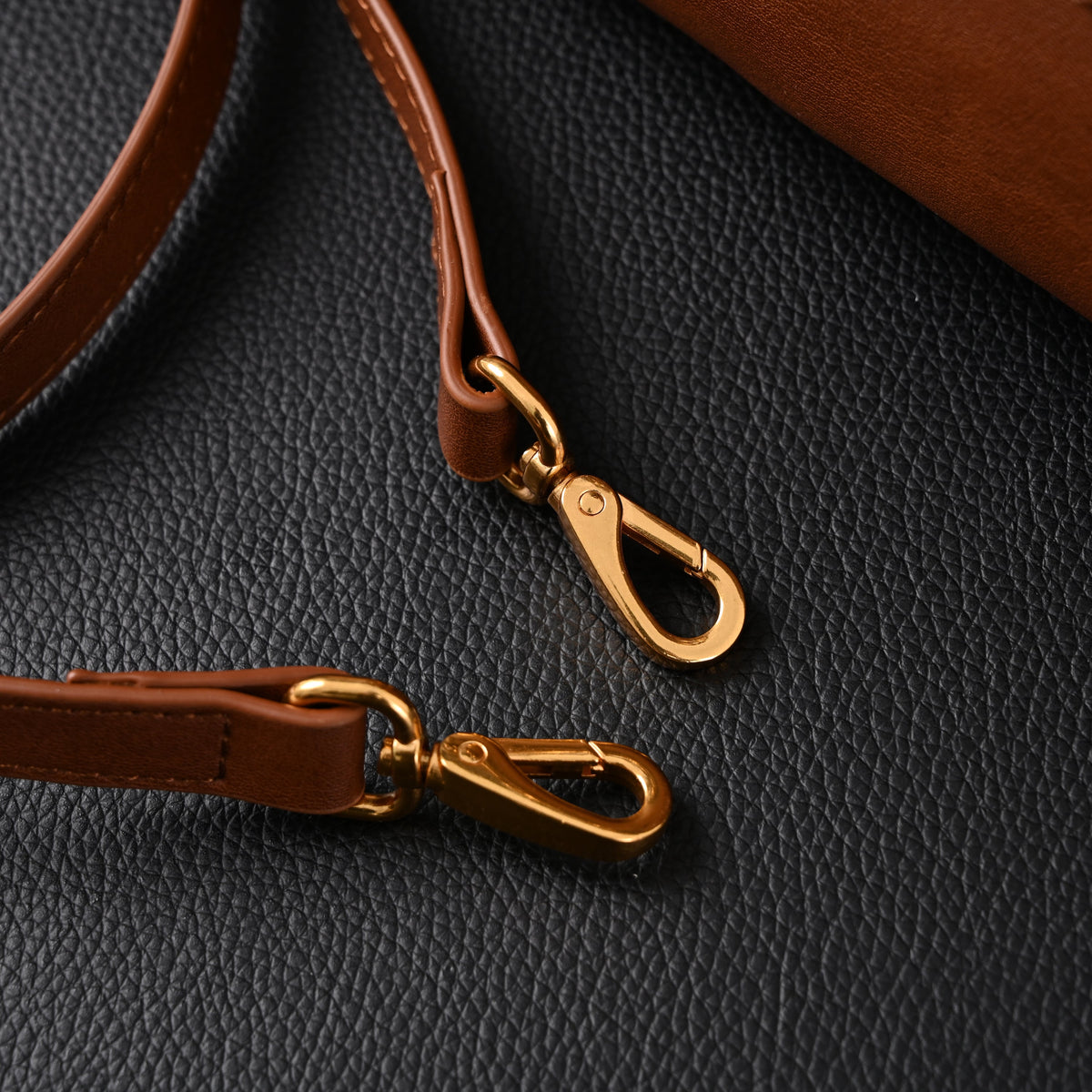 Gucci Horsebit 1955 Brown Leather Top Handle Bag - Classic Brown with Rich Texture