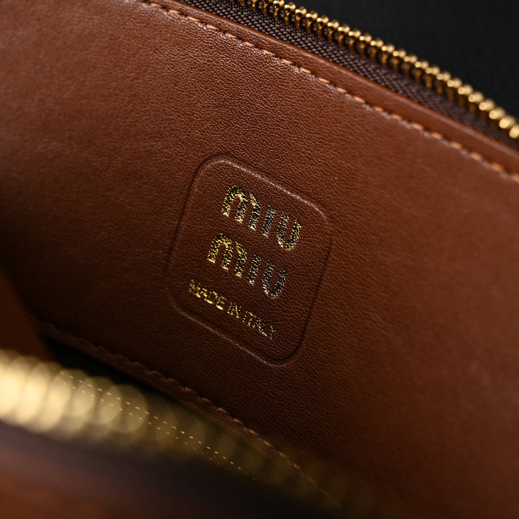 Gucci Horsebit 1955 Brown Leather Top Handle Bag - Classic Brown with Rich Texture