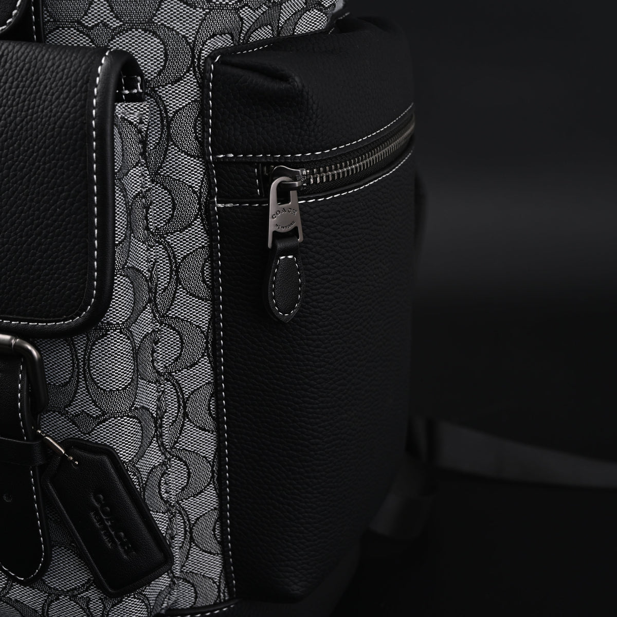 Coach Ch Sprint Backpack – Signature Canvas & Leather - Black / Grey Monogram