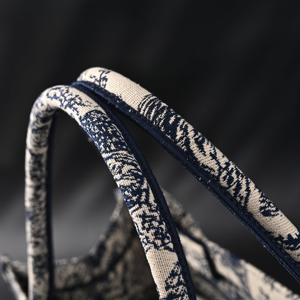 Dior Book Tote Bag – Blue Toile De Jouy Embroidery - Blue with Toile De Jouy Pattern