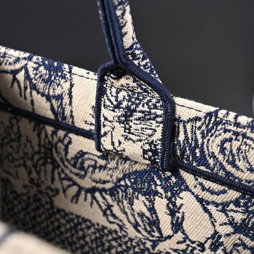Dior Book Tote Bag – Blue Toile De Jouy Embroidery - Blue with Toile De Jouy Pattern