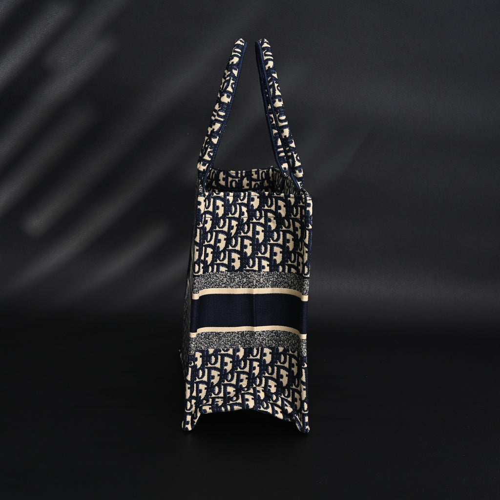 Christian Dior Large Book Tote – Blue Oblique Embroidery - Blue with Beige Contrast