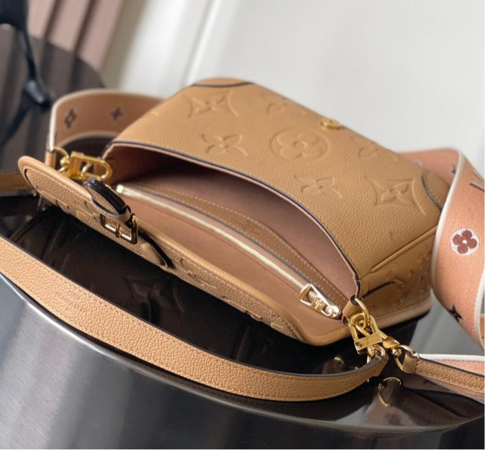 Louis Vuitton Diane Monogram Empreinte Arizona Handbag