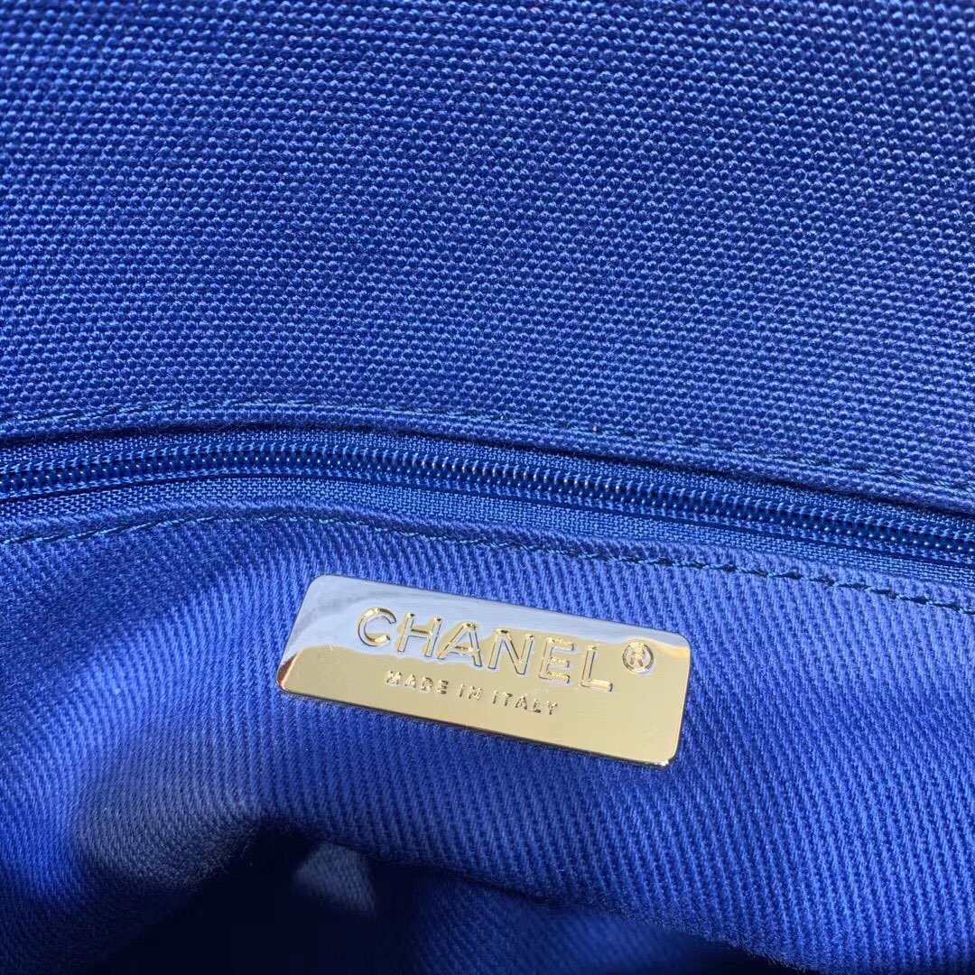 Chanel 19 Denim Medium Flap Bag - Blue
