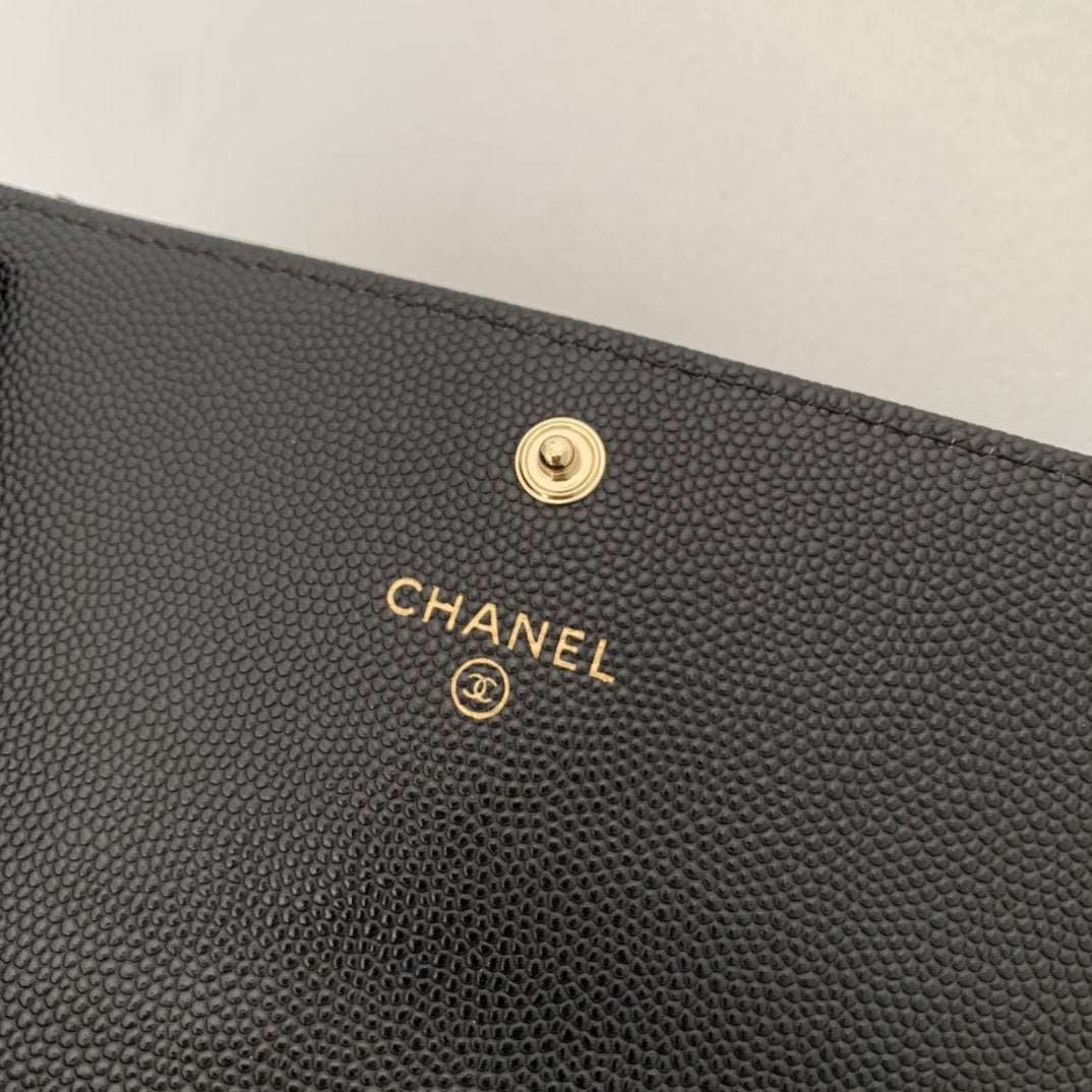 Chanel Caviar Quilted Gusset Flap Wallet