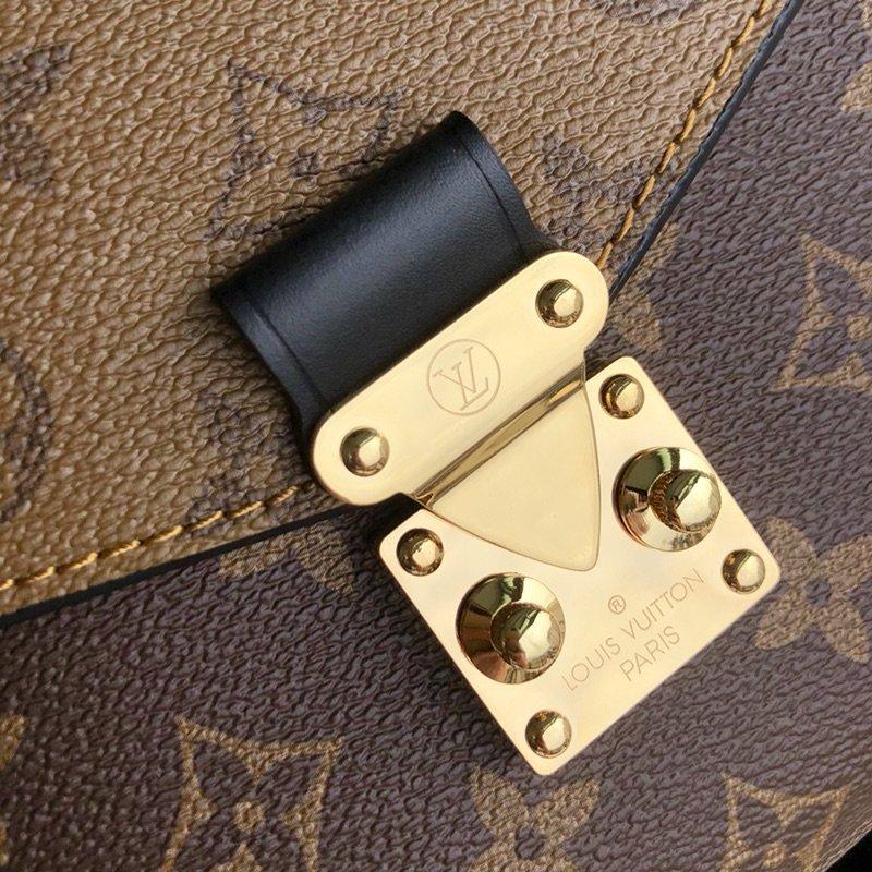 Louis Vuitton Pochette Métis