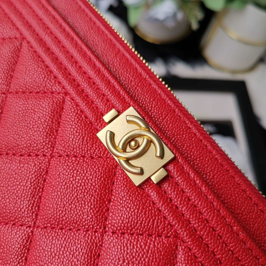 Chanel Caviar Quilted Zip Boy Pouch - Red