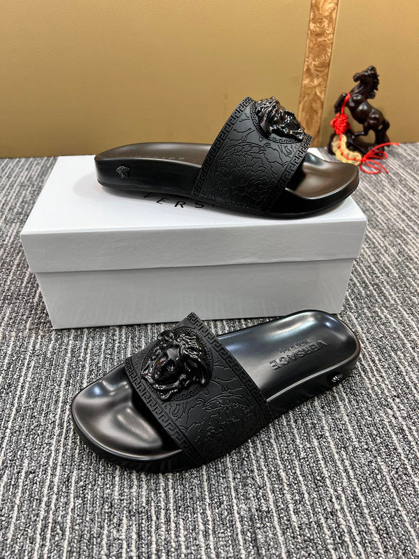 YVS7 Unisex Leather Slippers