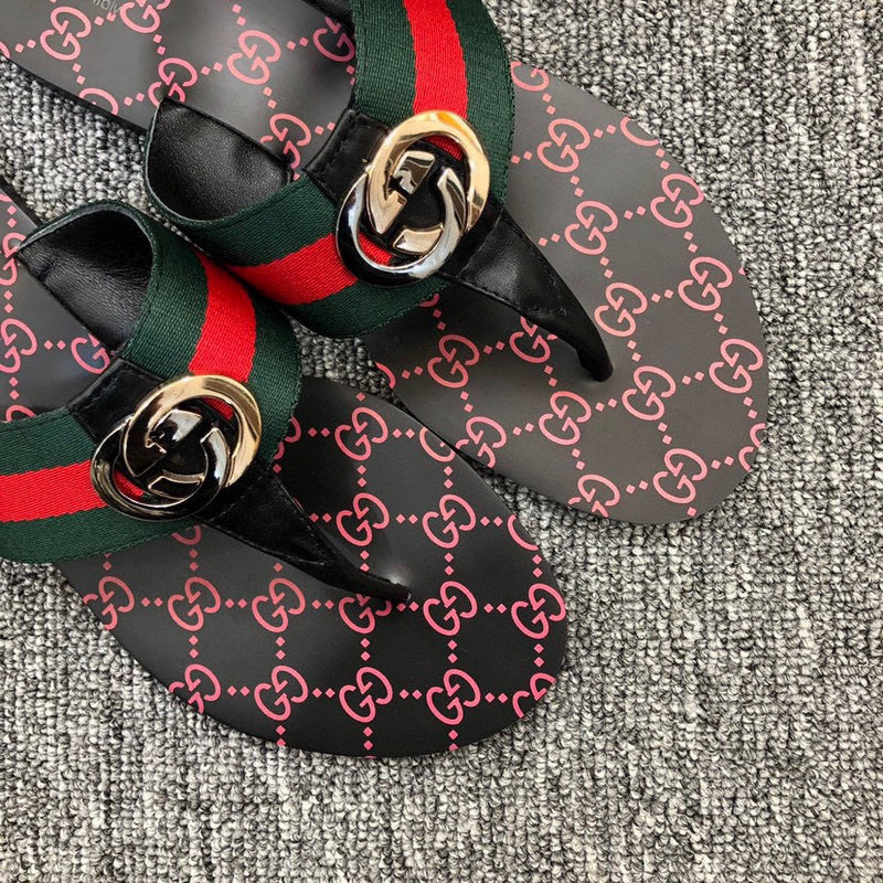 YGS011 Unisex Leather Slippers