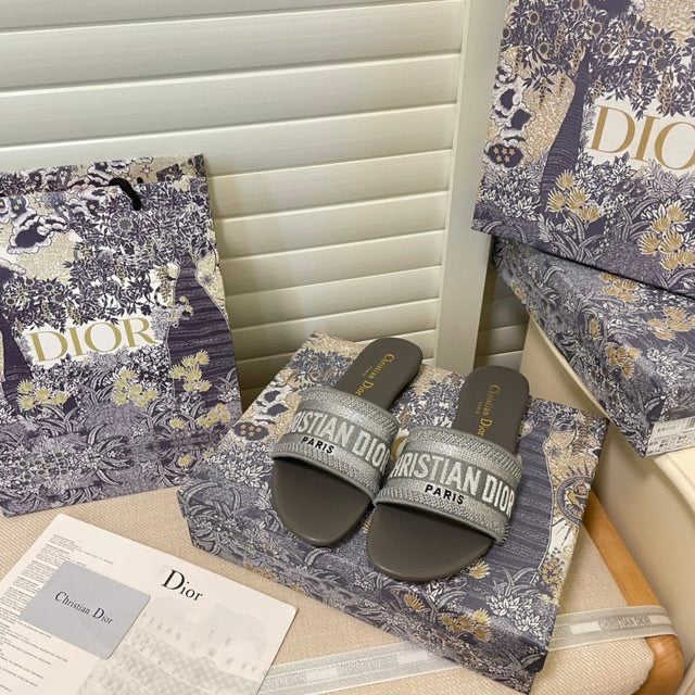 MDS3 Women's Slippers
