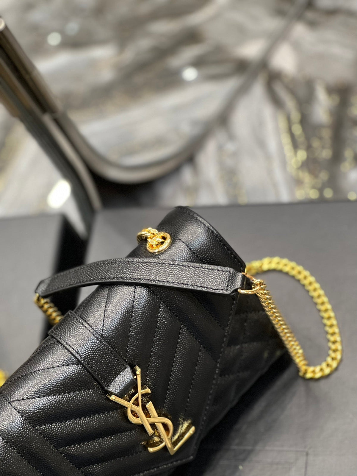 YSL Envelope Bag 21cm 526286 03 - Black