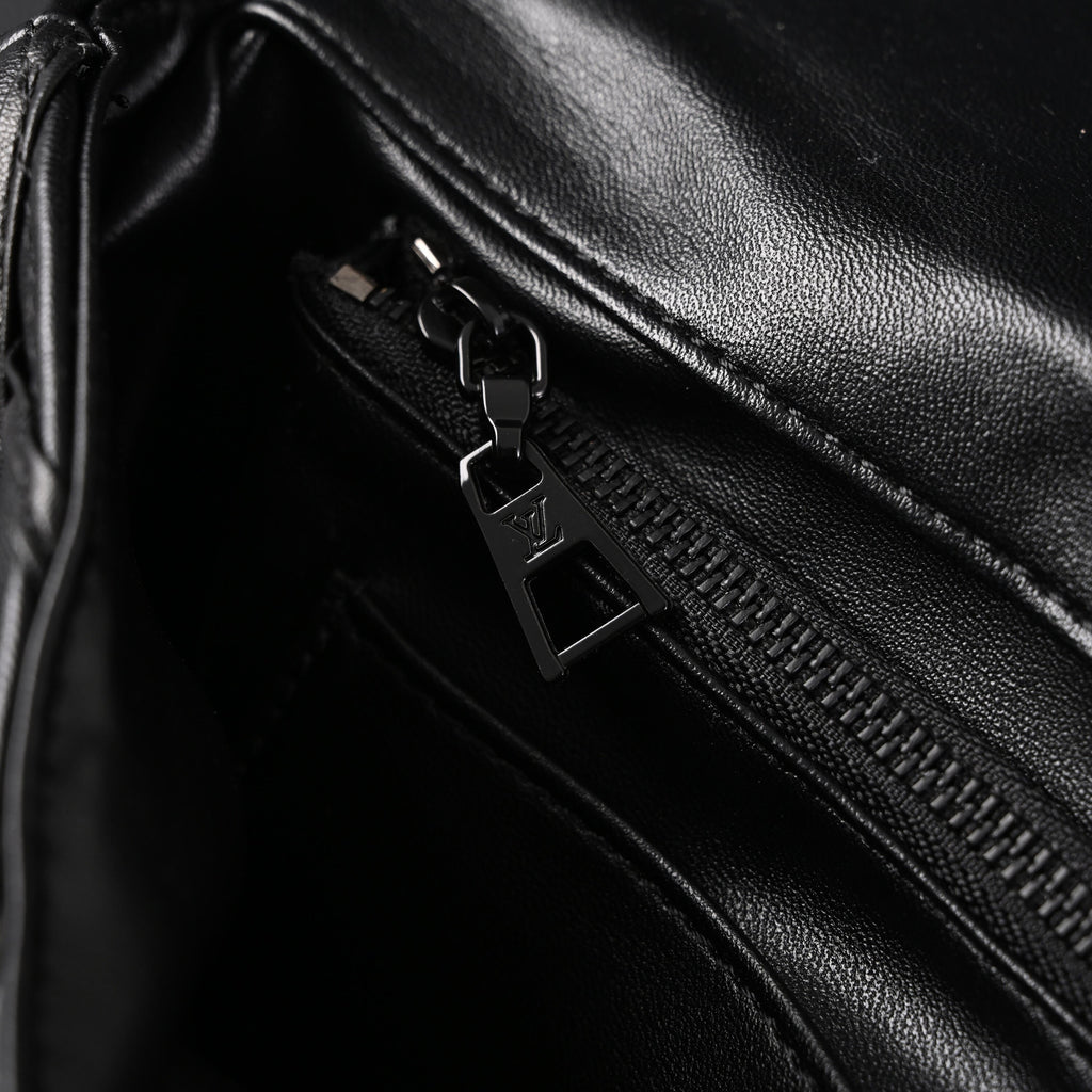 Louis Vuitton Go-14 MM Quilted Leather Chain Shoulder Bag – Black - Classic Black
