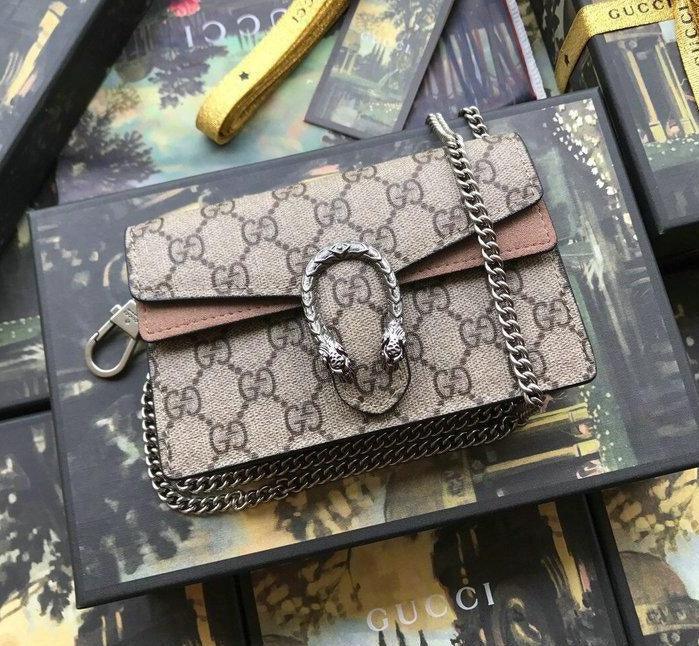 Gucci Dionysus GG Supreme Super Mini Bag