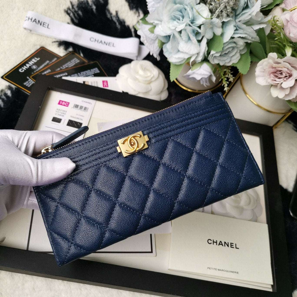 Chanel Caviar Quilted Classic Zip Boy Pouch - Navy