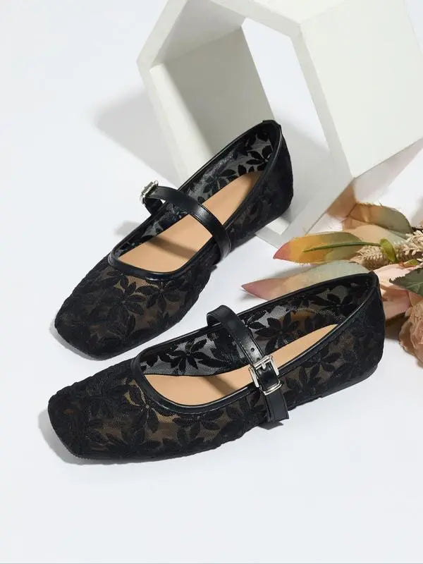 Dolce Lace Flats - Black