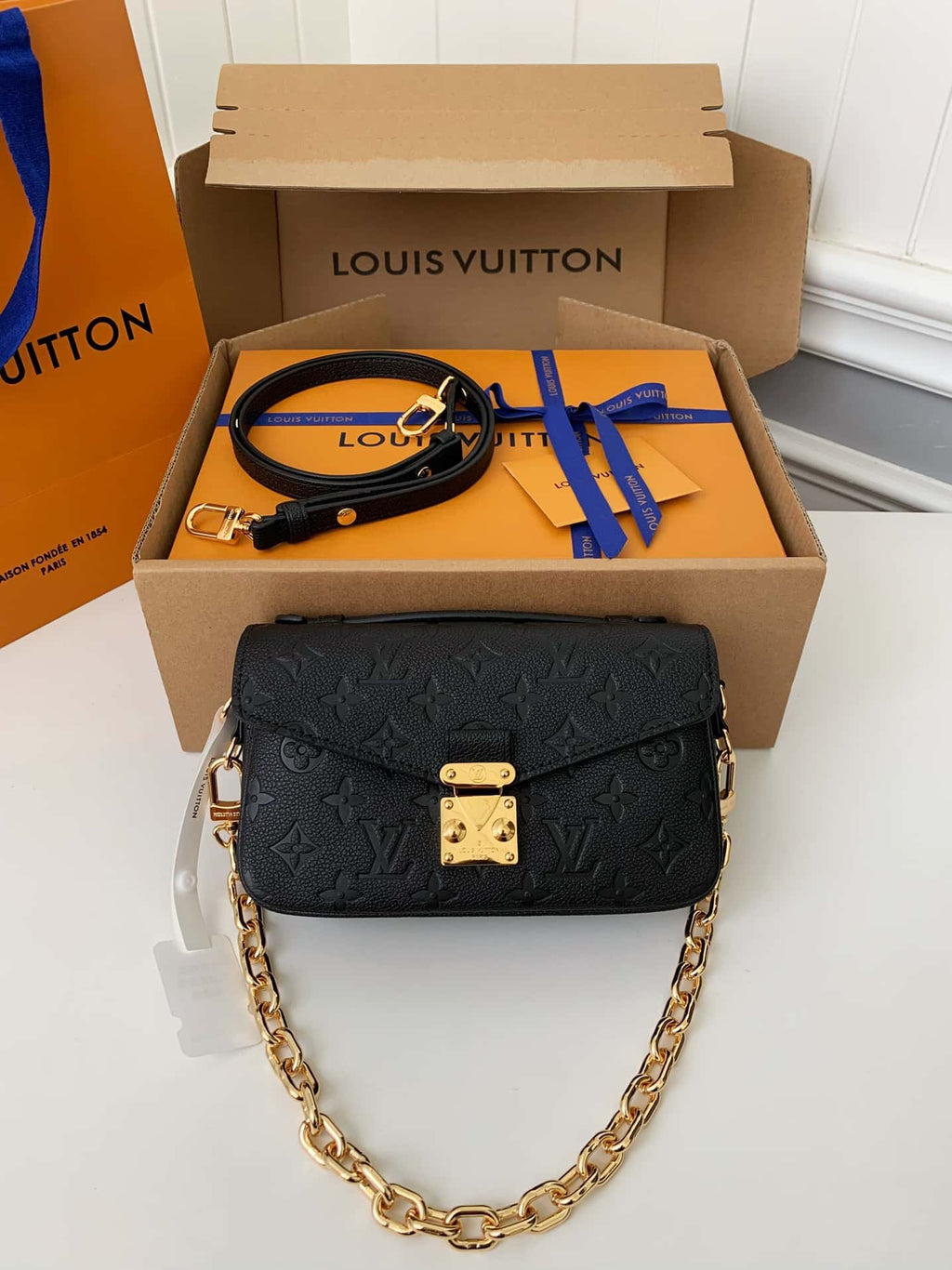 Louis Vuitton Monogram Empreinte Handbag - Black