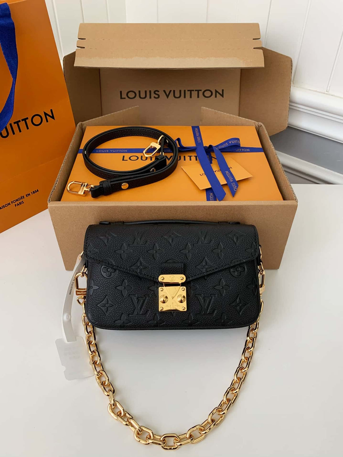 Louis Vuitton Monogram Empreinte Handbag - Black